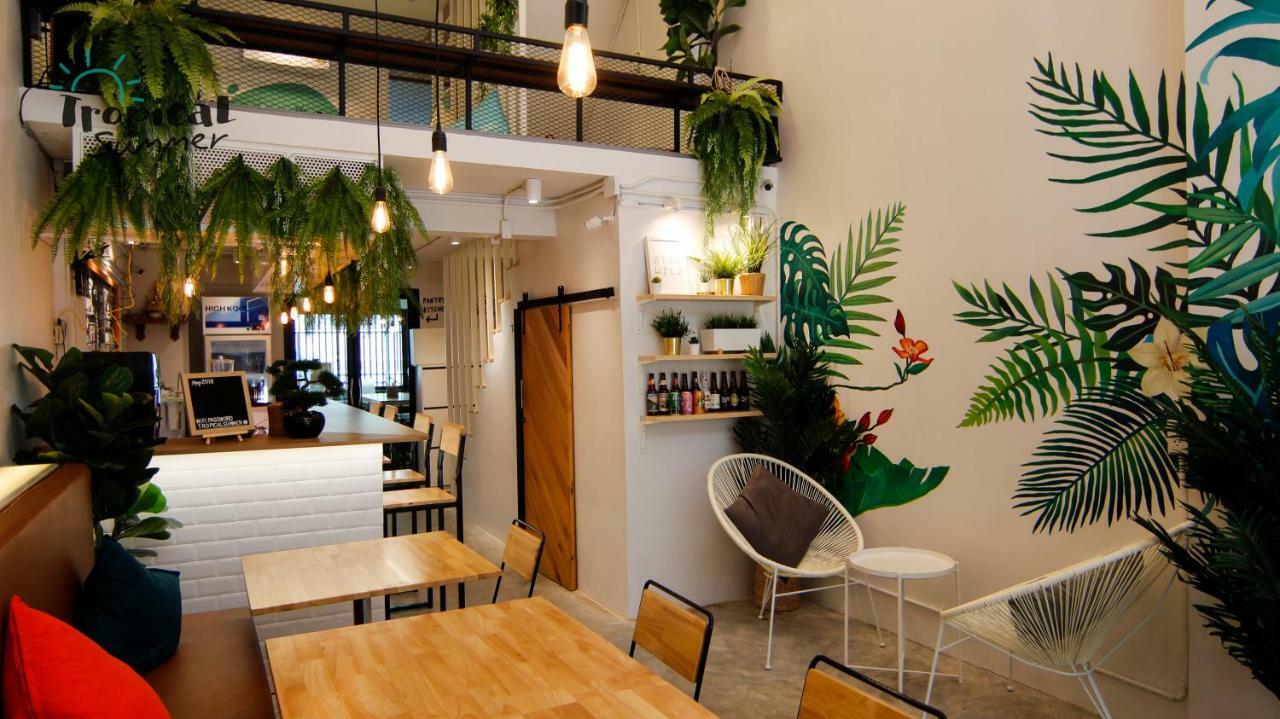 Tropical Summer Hostel Bangkok