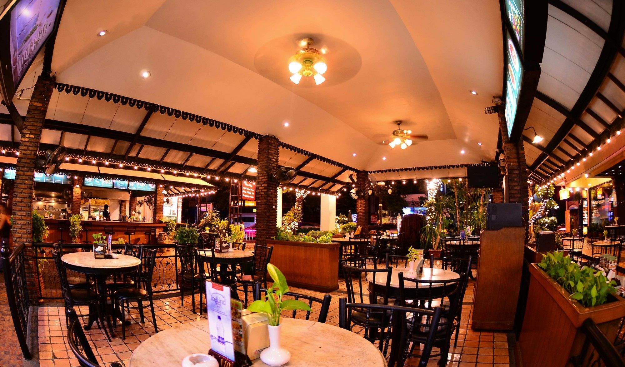 Hotel Silom Village