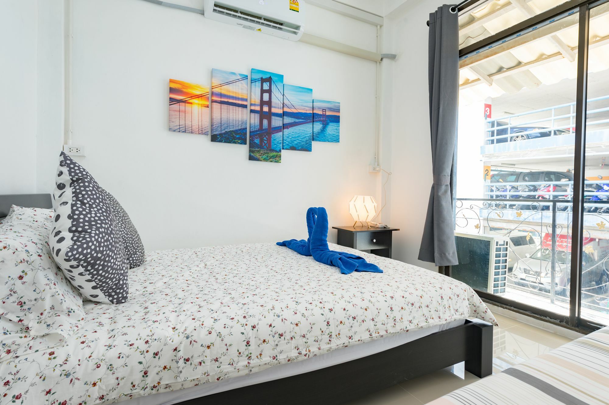 Cozy Townhouse Hualampong Bangkok