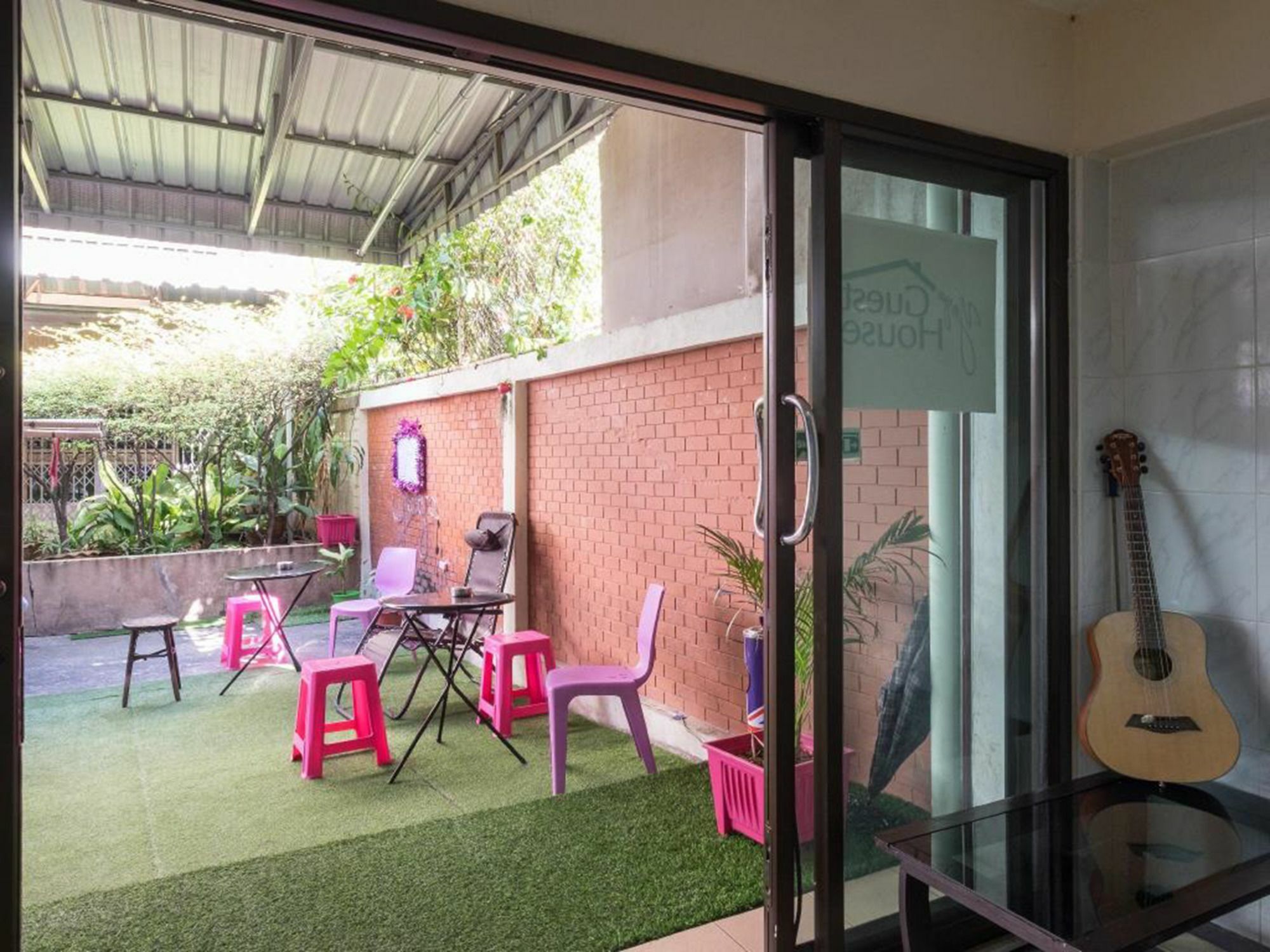 Yaya Rumah tetamu Bangkok