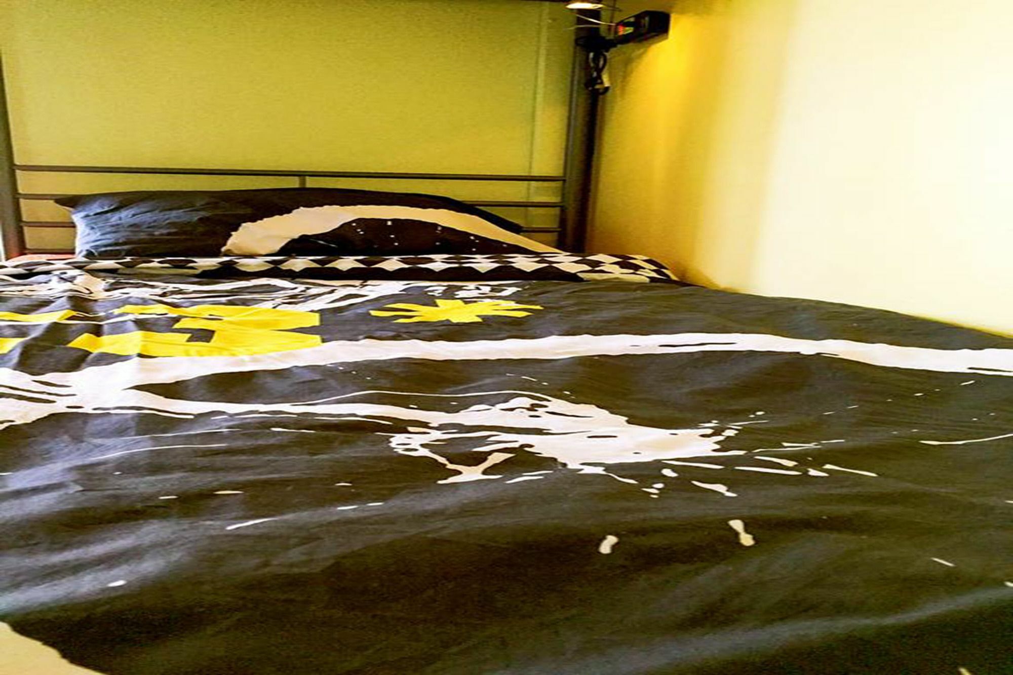 Hush Hush Cabiner Homestay Bangkok