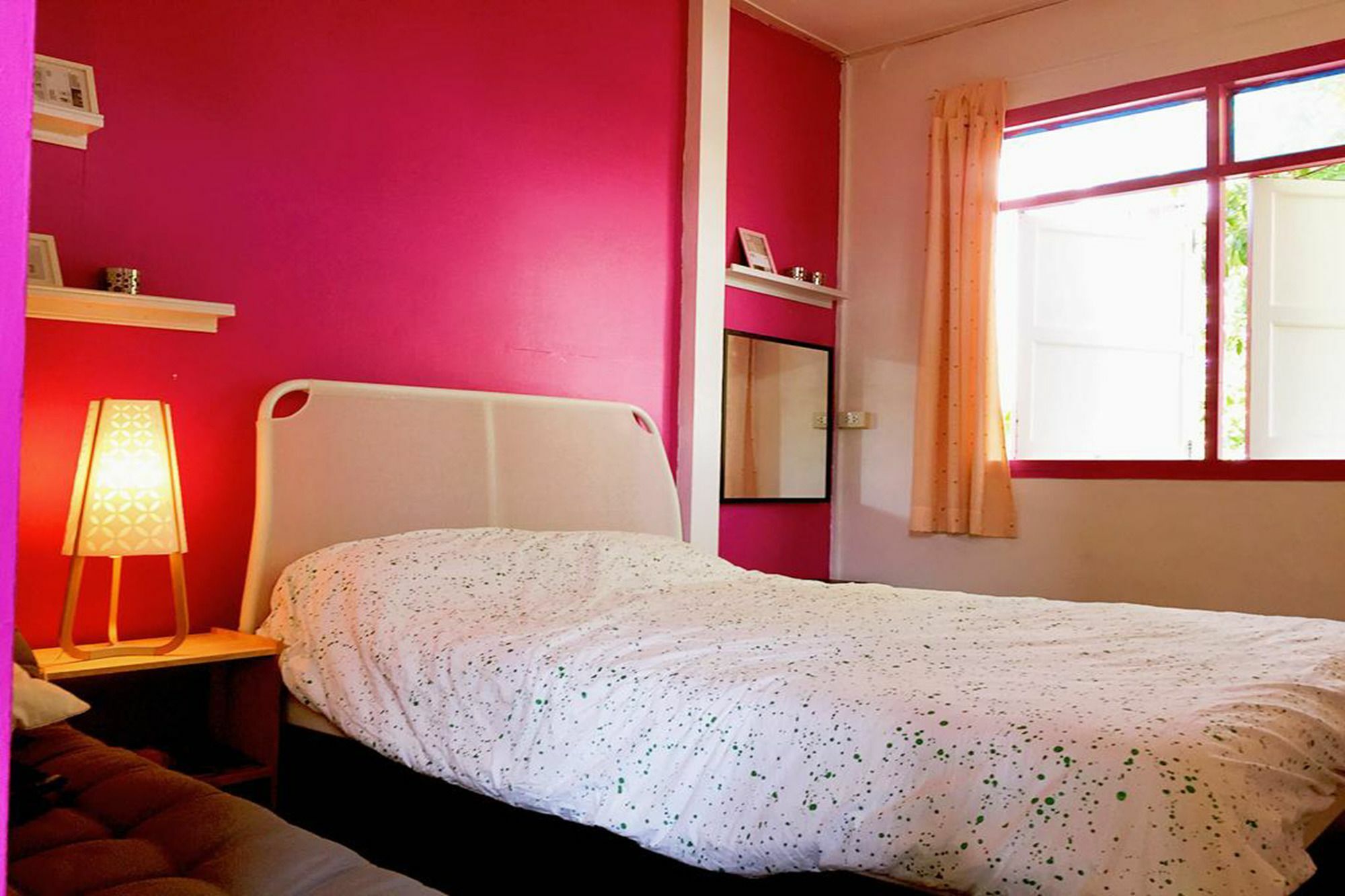 Hush Hush Cabiner Homestay