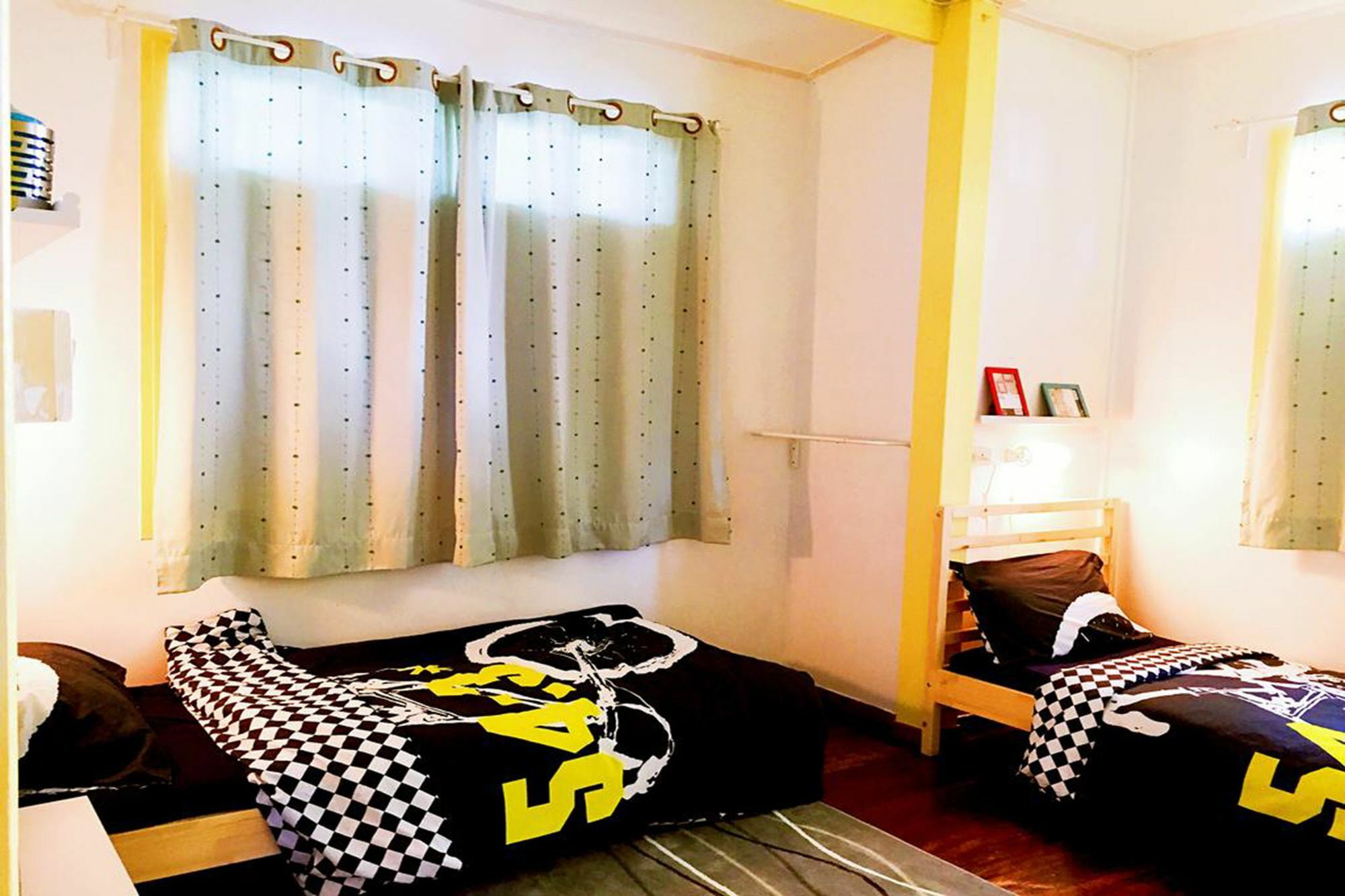 Hush Hush Cabiner Homestay *