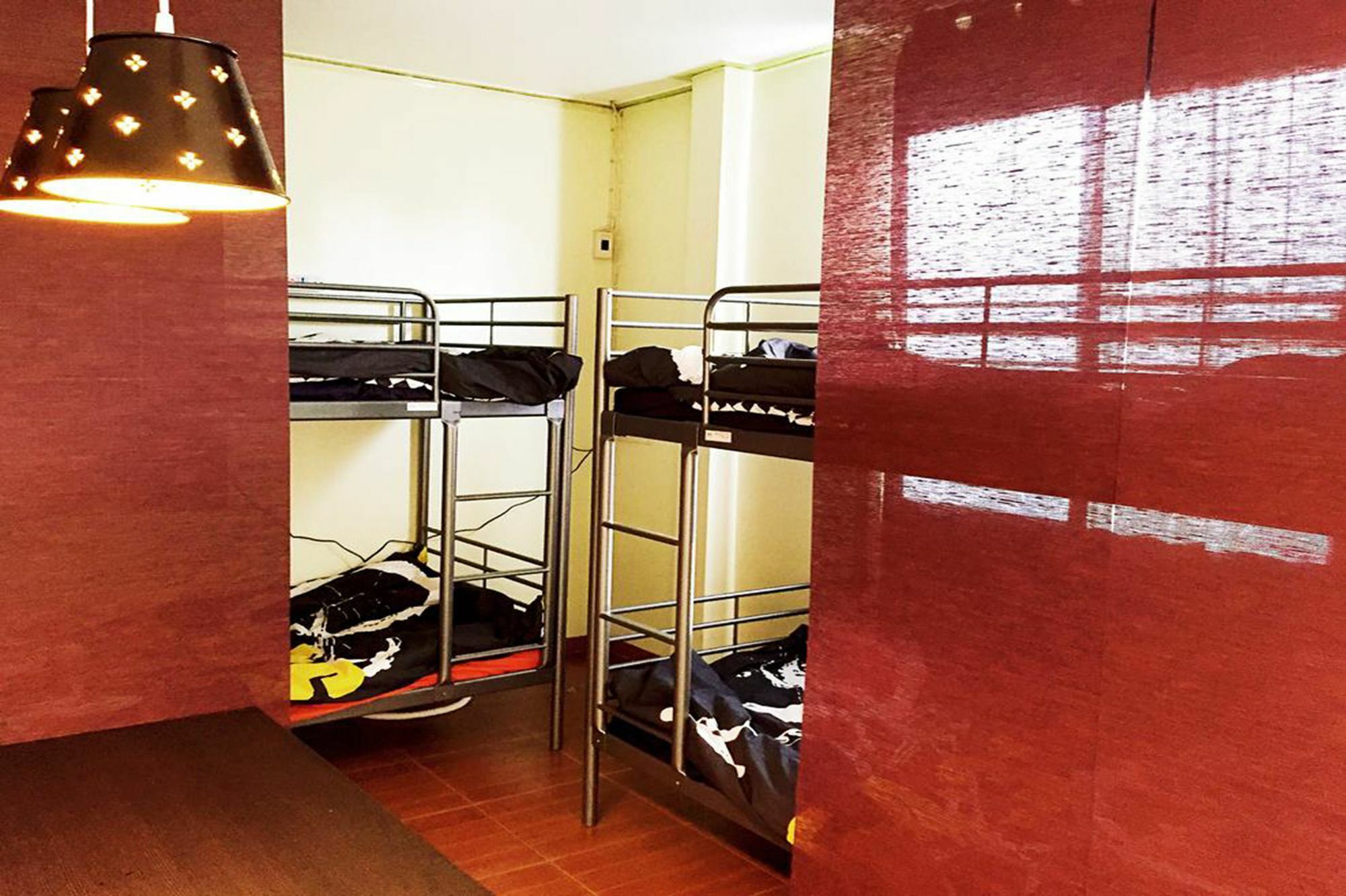 Homestay Hush Hush Cabiner Bangkok