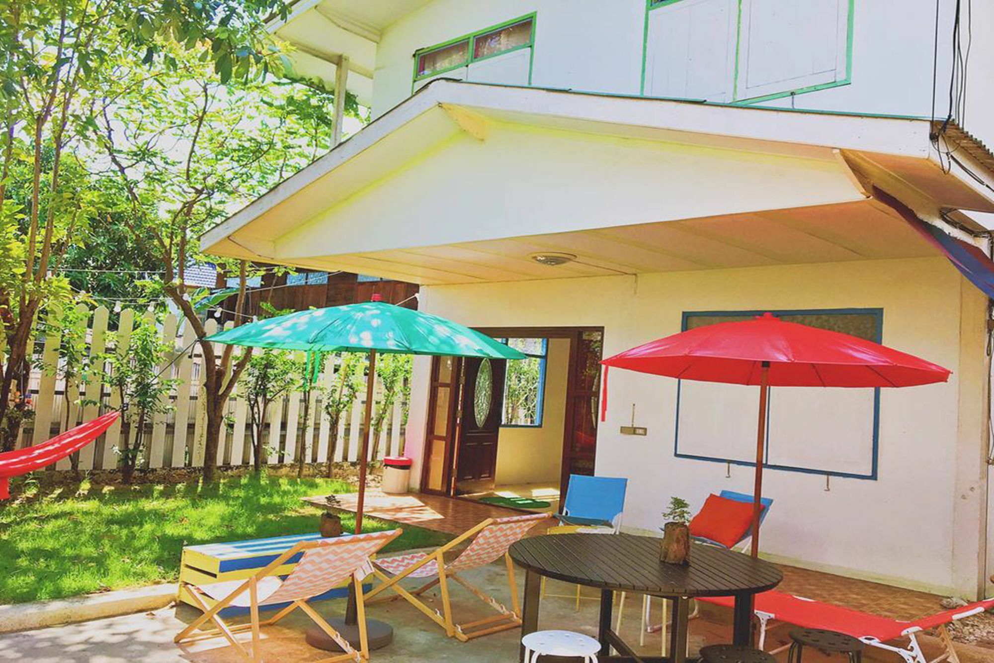 Hush Hush Cabiner Homestay Bangkok