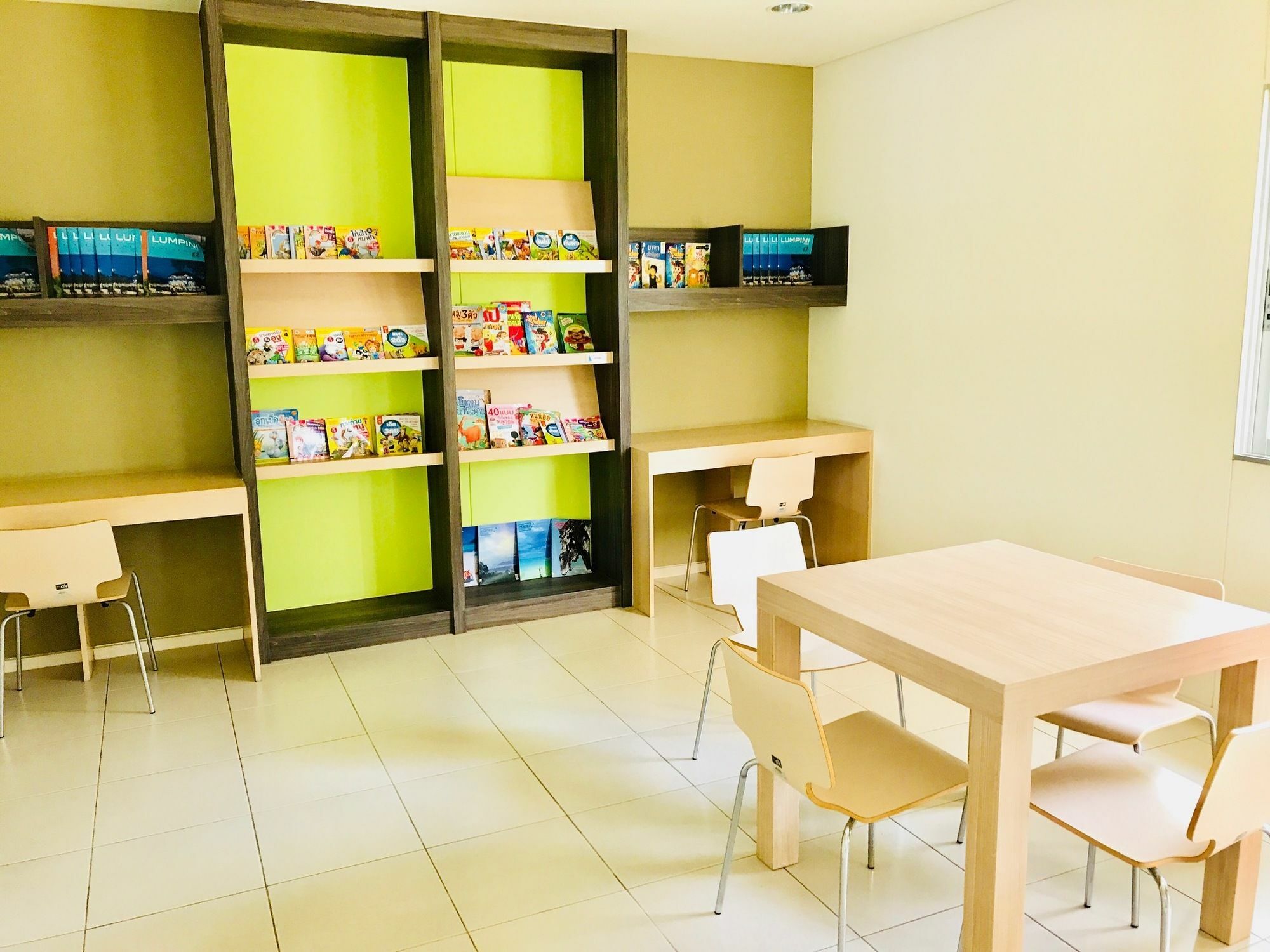 Near Suvarnabhumi Airport 15 Mins 3* Bangkok