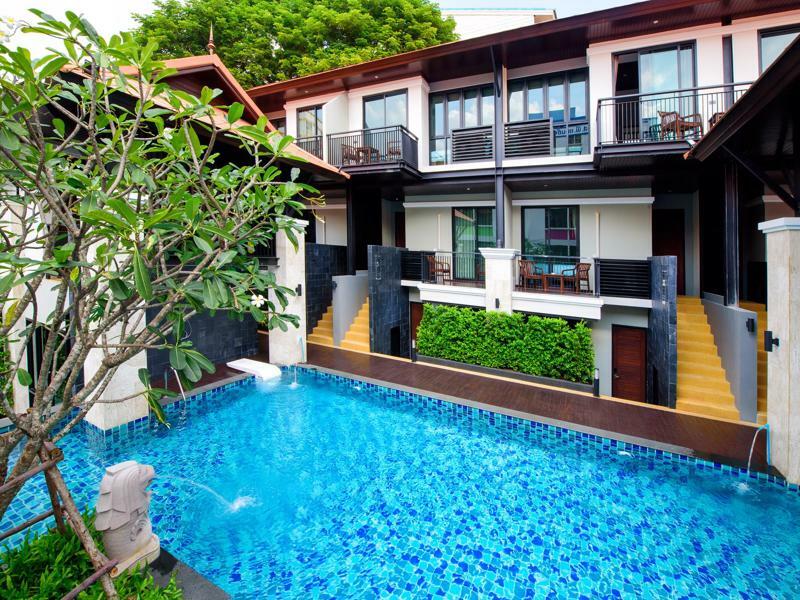 Yotaka Hotel