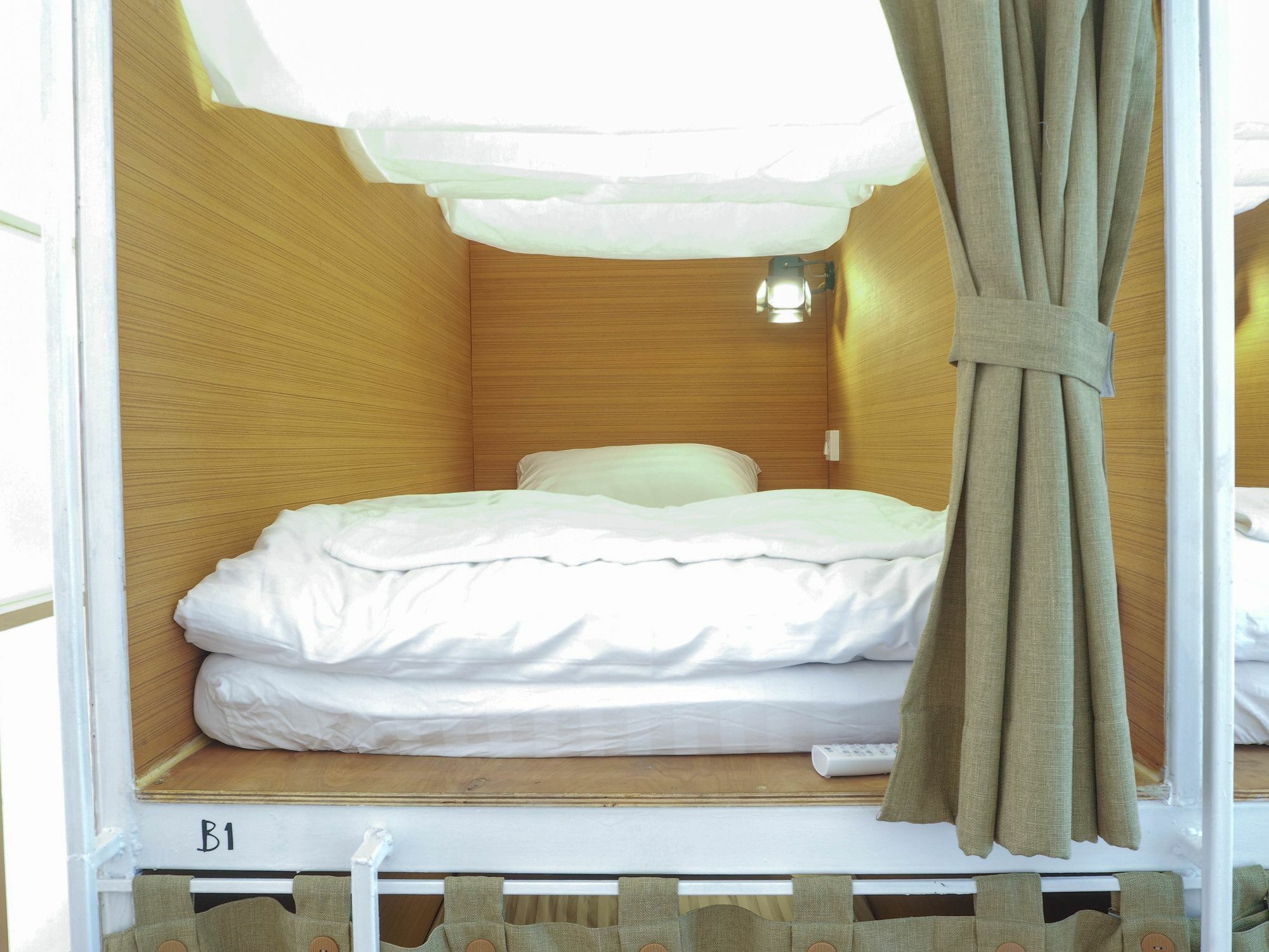 Mistletoe Bakery & Hostel Bangkok
