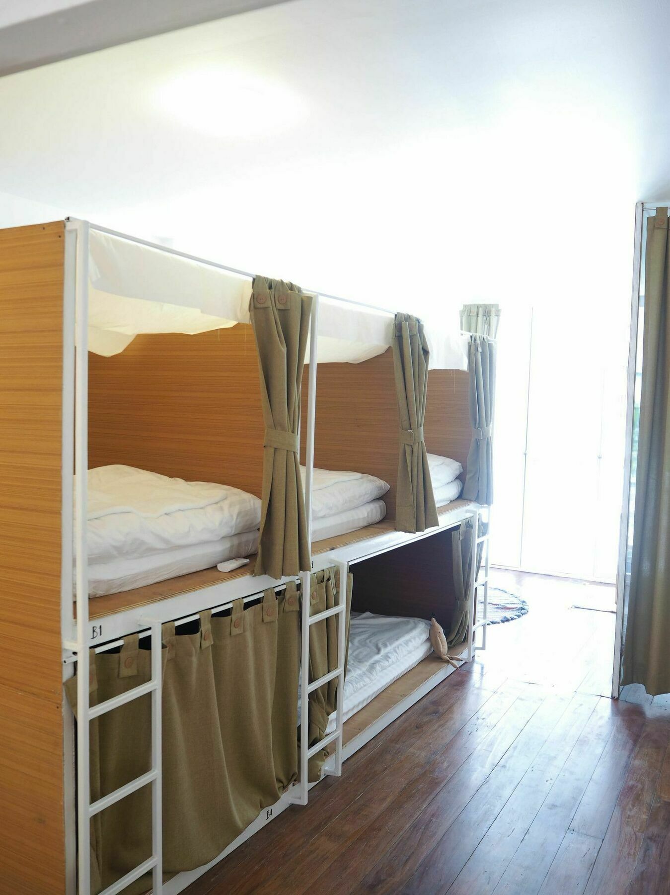 Hostel Mistletoe Bakery & Bangkok