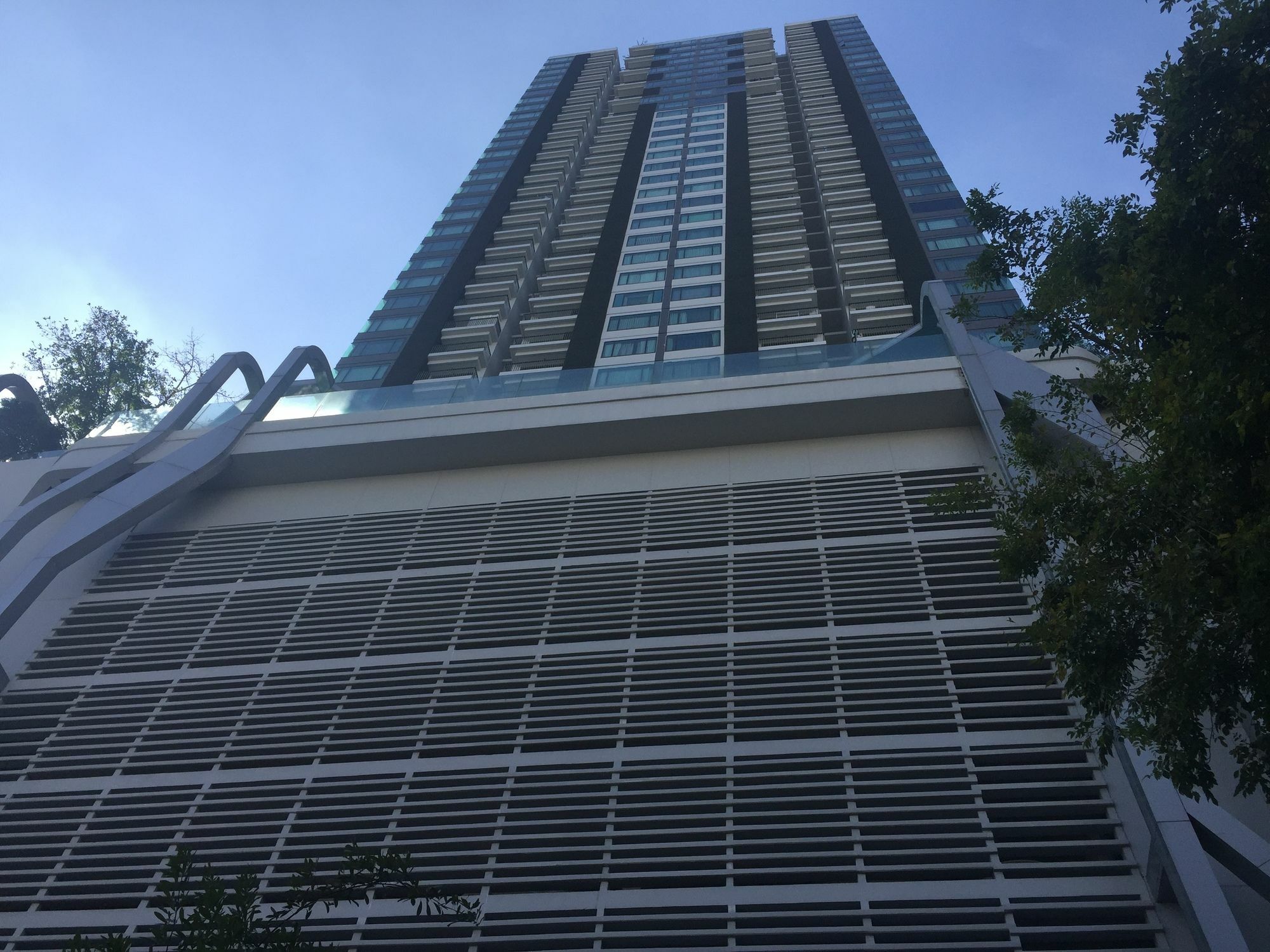 Luxury Pyne Pangsapuri Bangkok