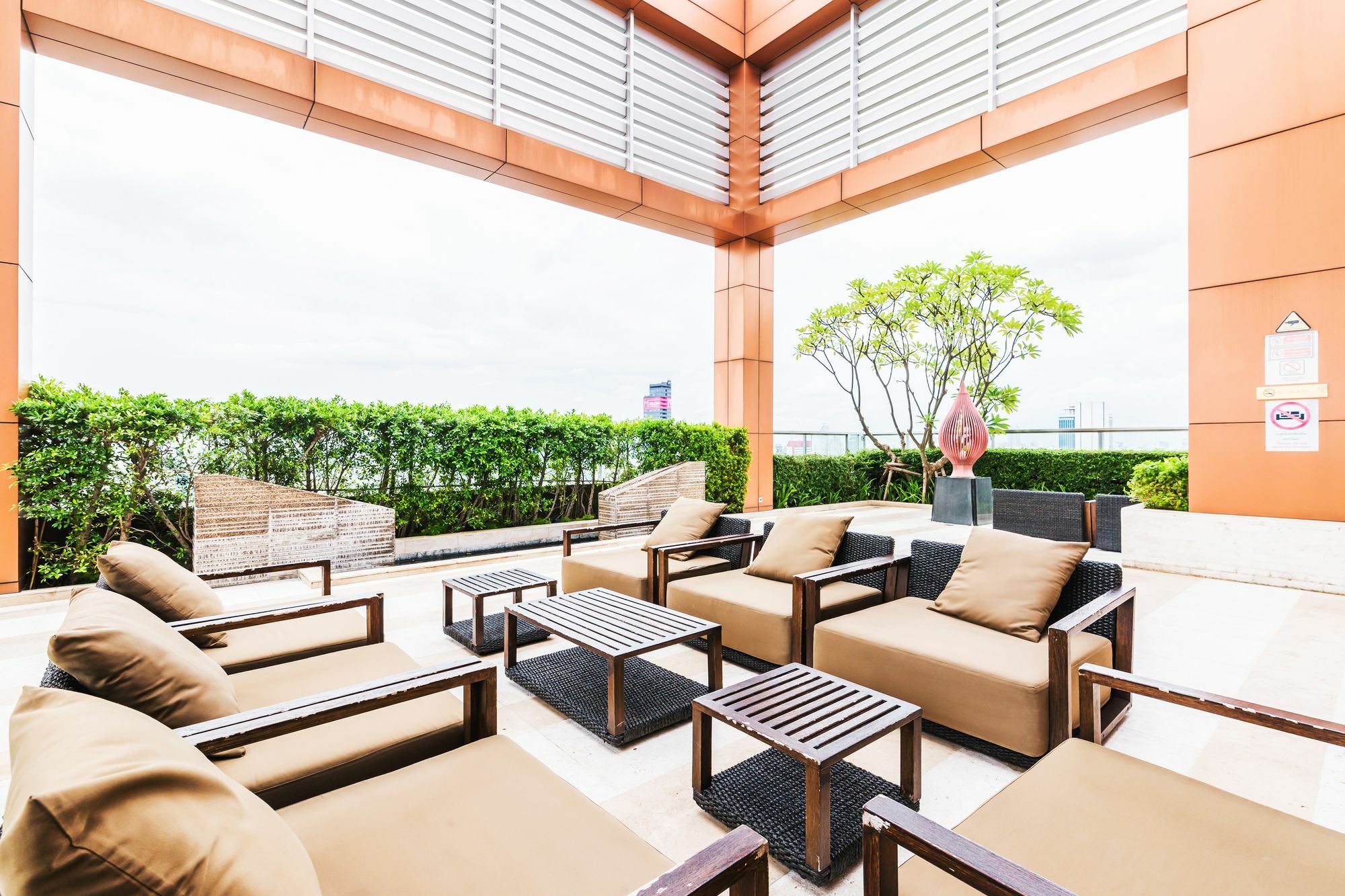 The Address Sathorn By Favstay Apartment *