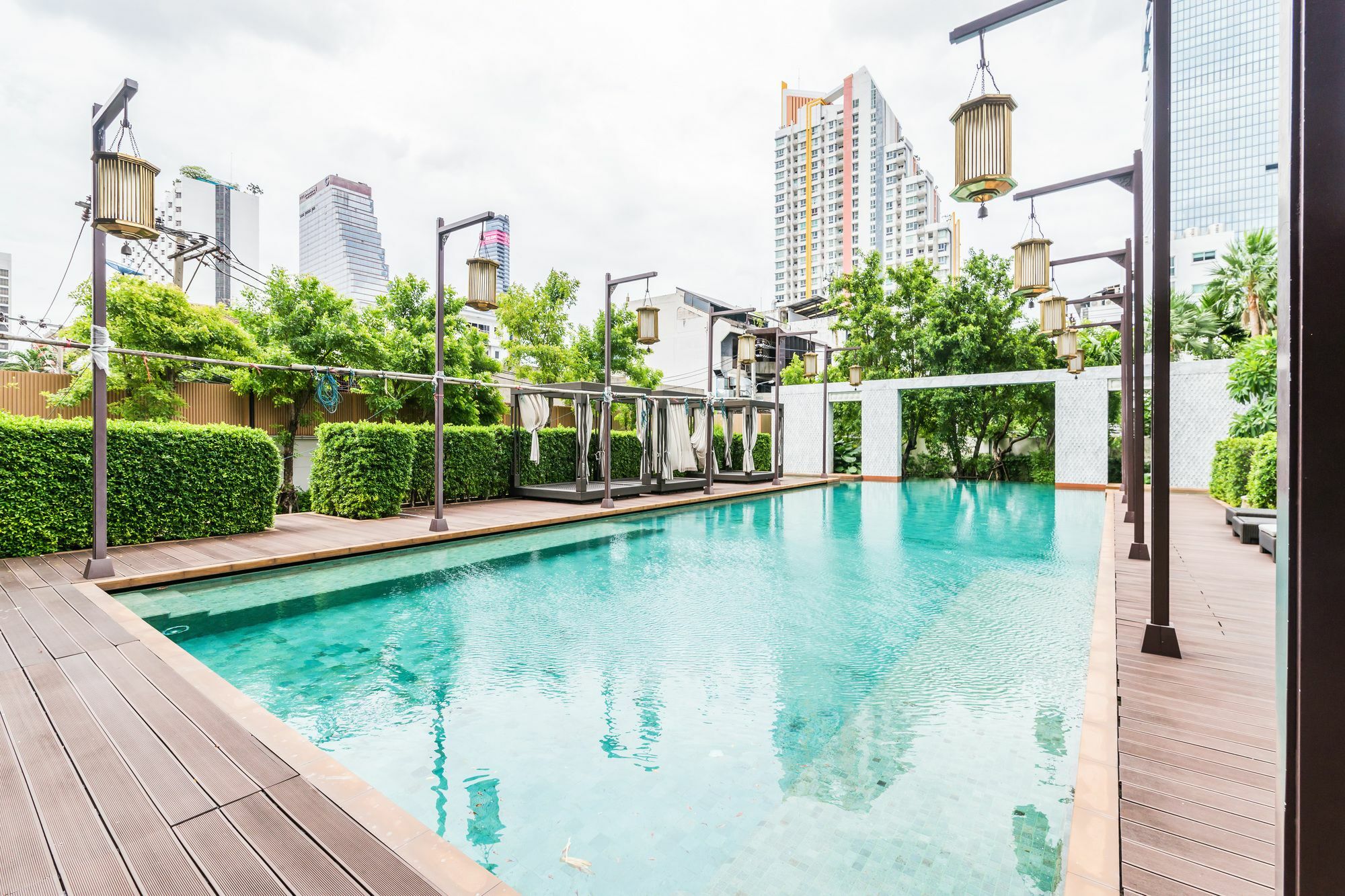The Address Sathorn By Favstay Apartment