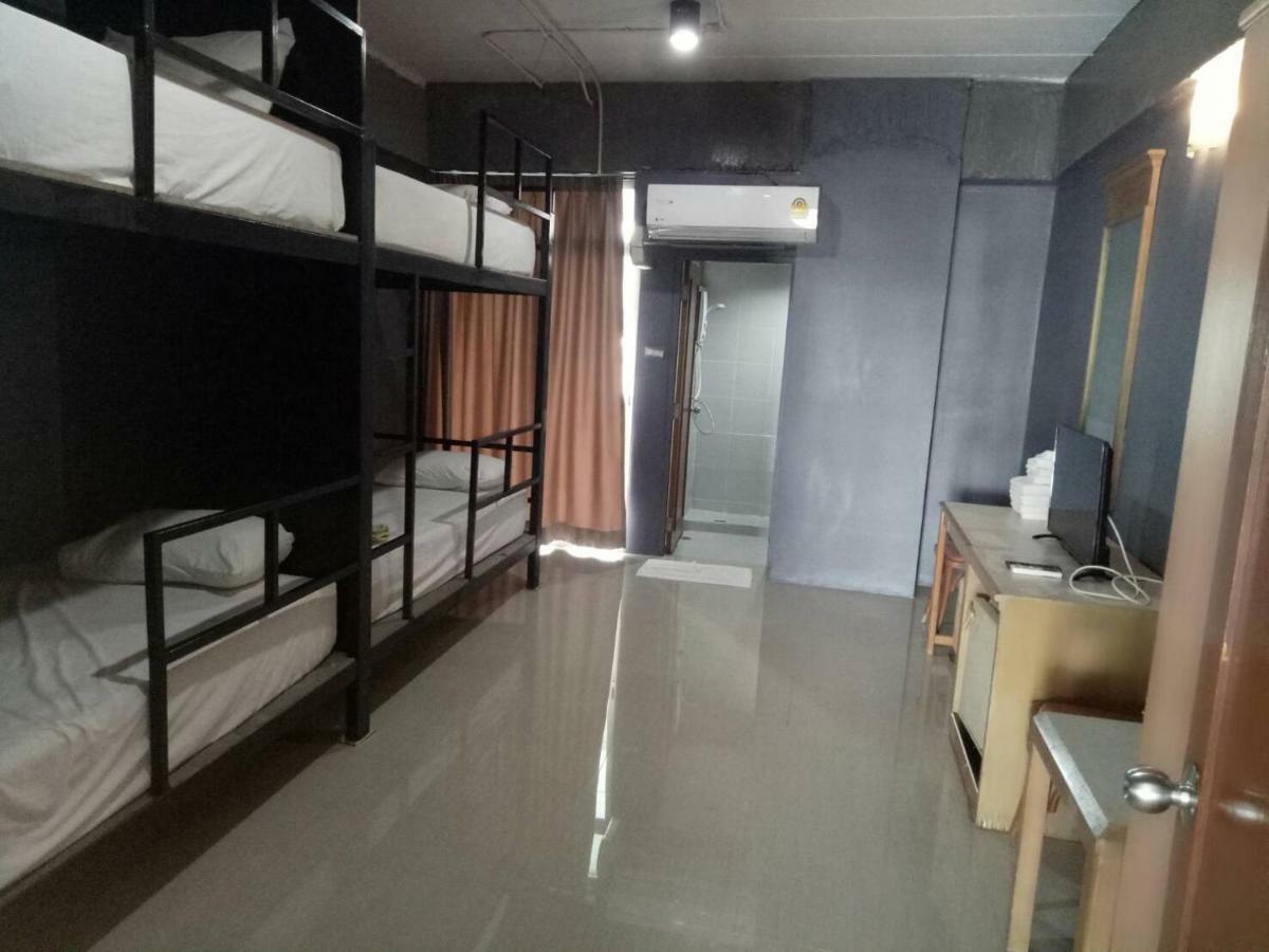 Tongpoon Hotel 3*