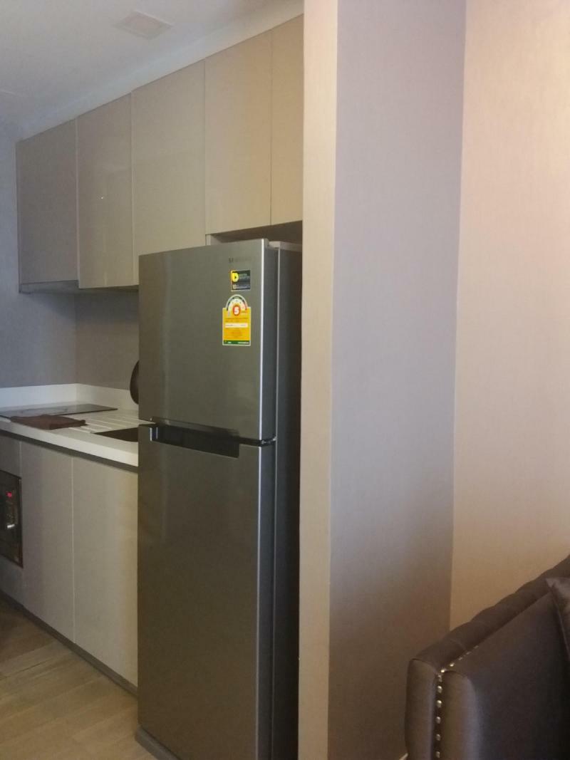 Hotel Dazzle Sukhumvit 7
