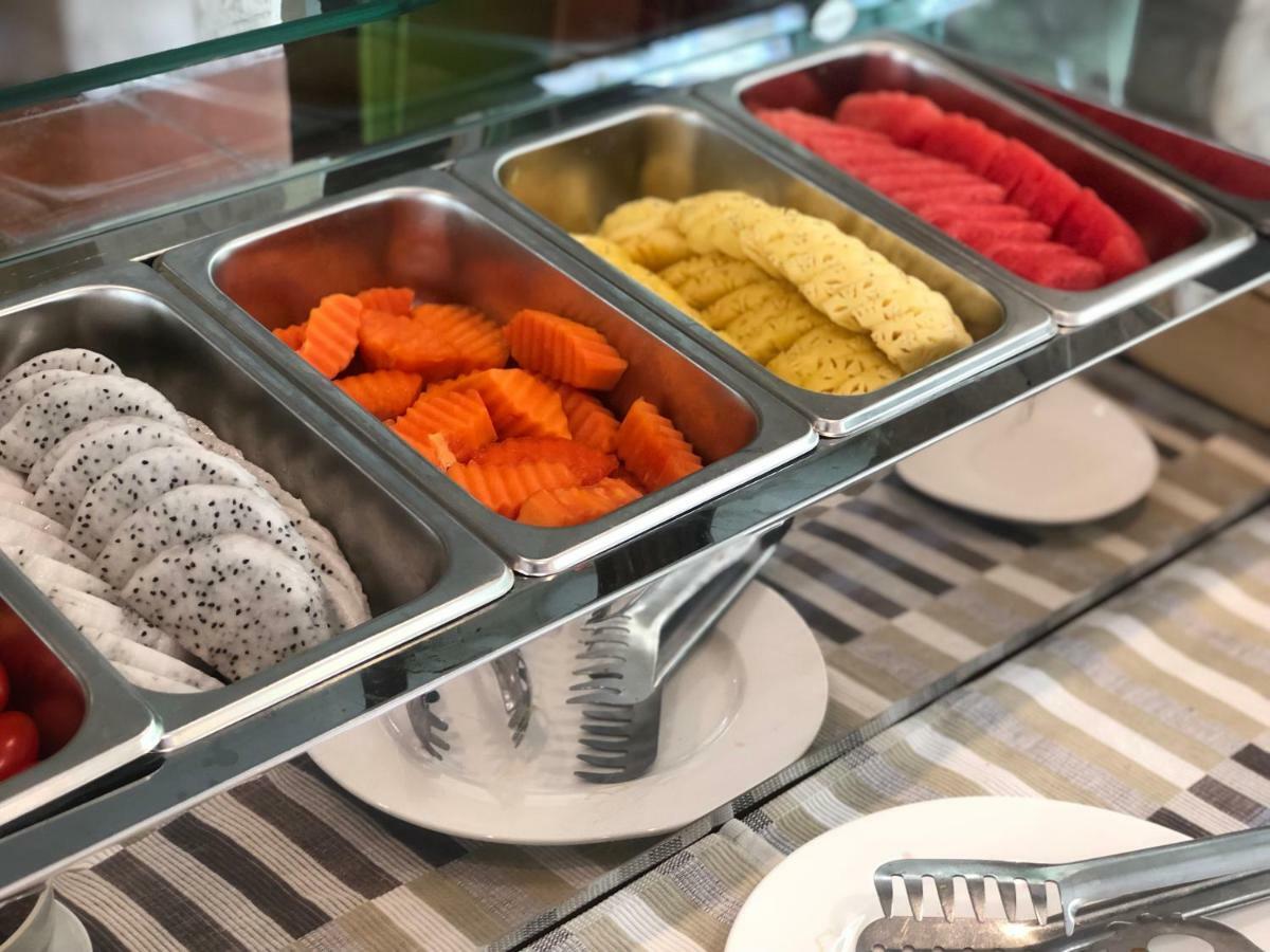 Feung Nakorn Balcony Rooms&cafe Hotel Bangkok