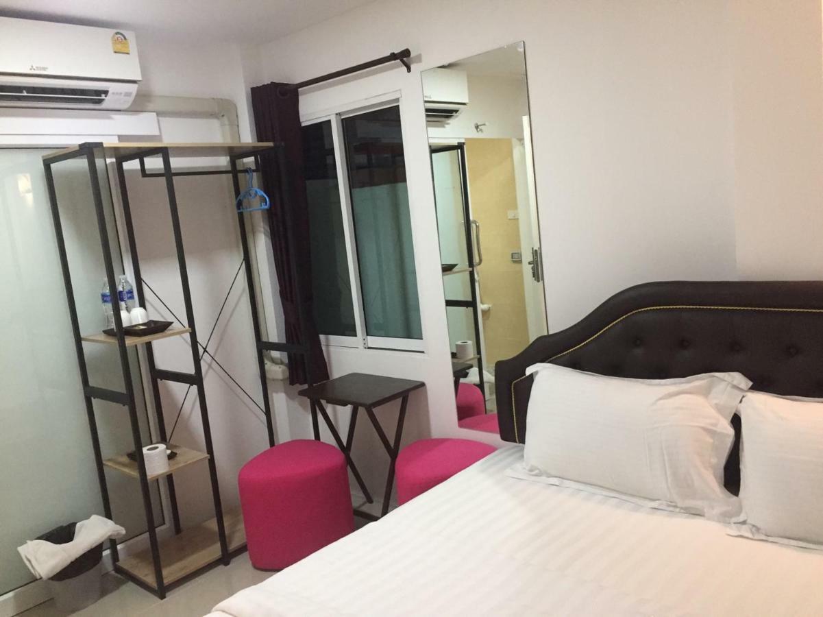 Ban Thungdang Housetel 2* Bangkok