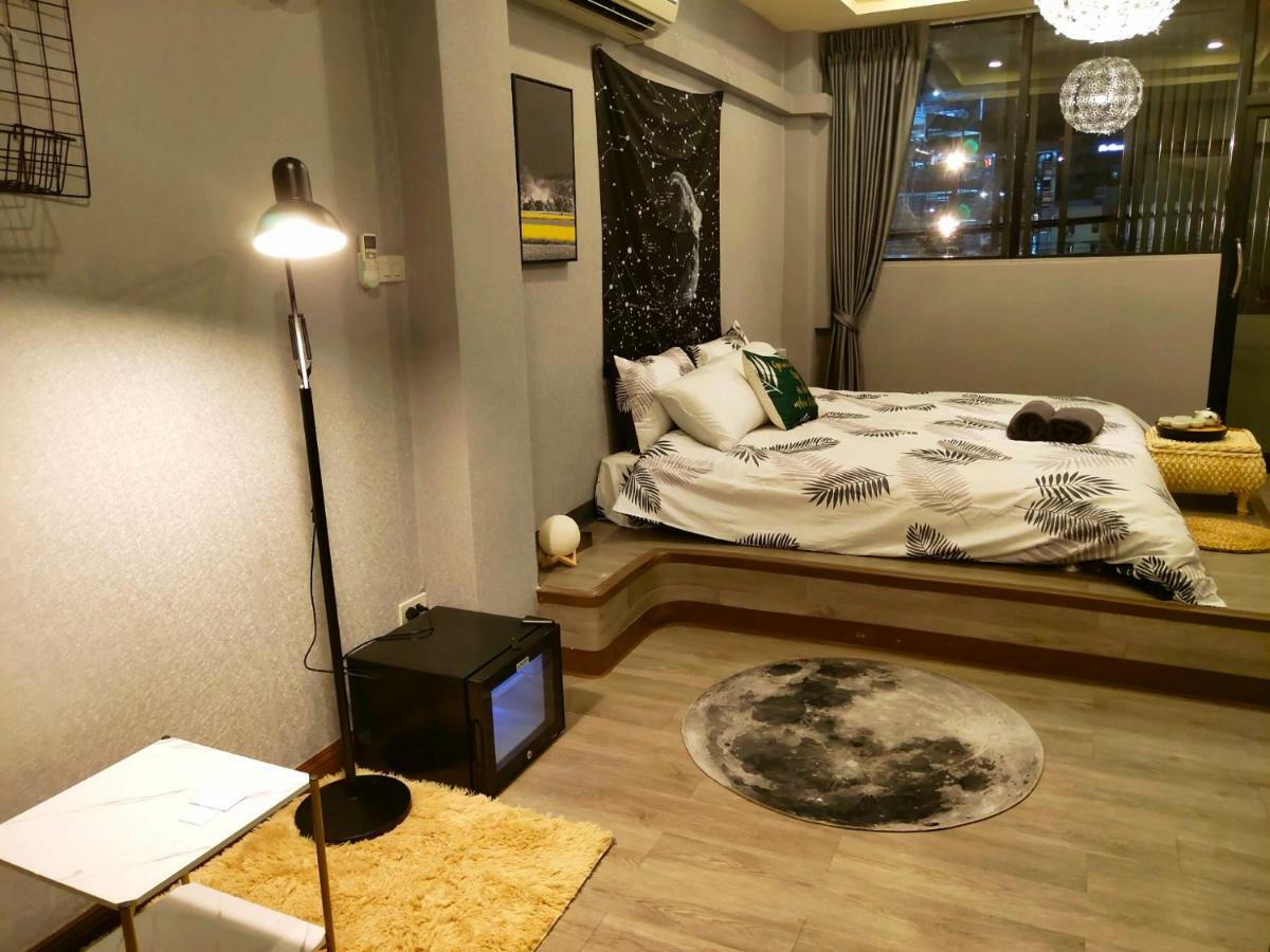 Meetu曼谷市中心特色旅馆，近火车夜市，免费早餐