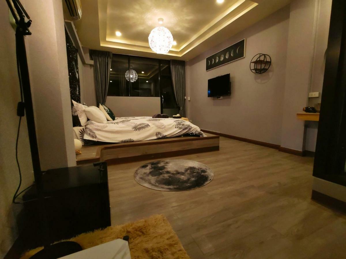 Gasthuis Meetu曼谷市中心特色旅馆，近火车夜市，免费早餐