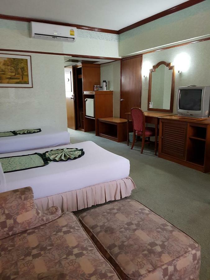 The Park Sukhumvit 7 Hotel 3*