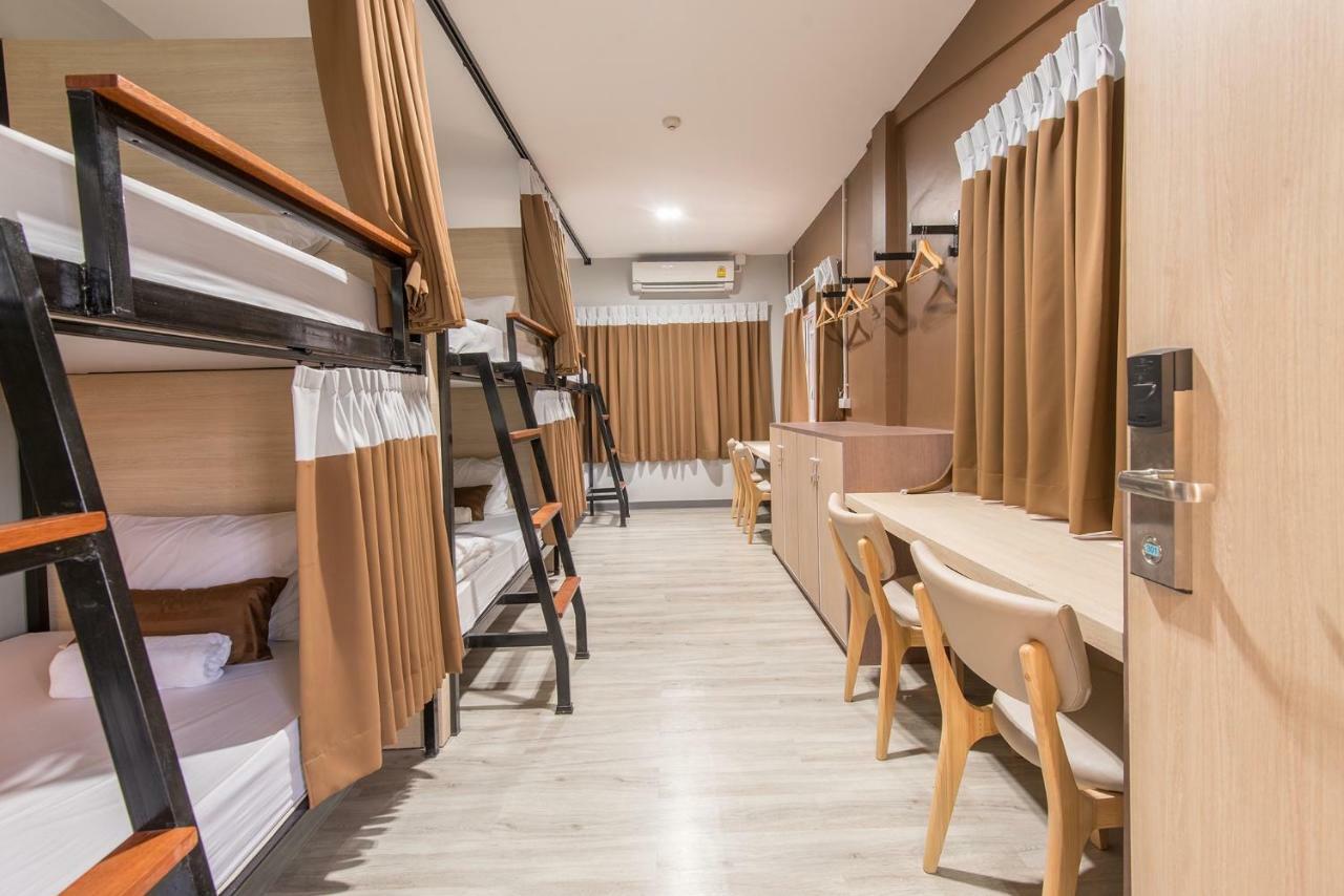 Siam Stadium Hostel