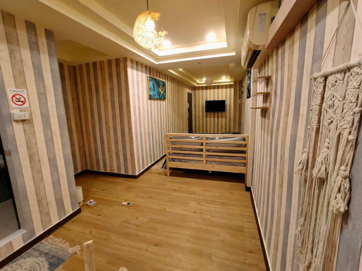 Meetu曼谷市中心特色旅馆，近火车夜市，免费早餐 Gasthuis *