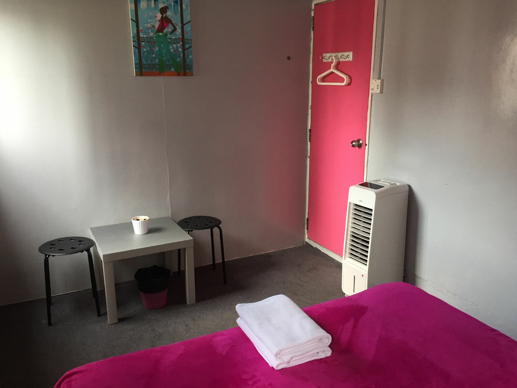 Pink Rumah tetamu *