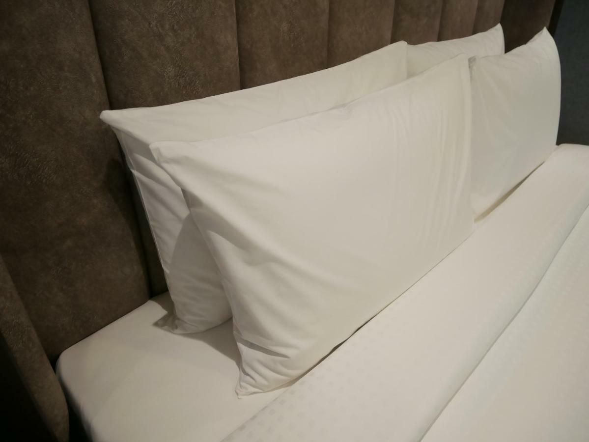 First Pride Hotel 3*