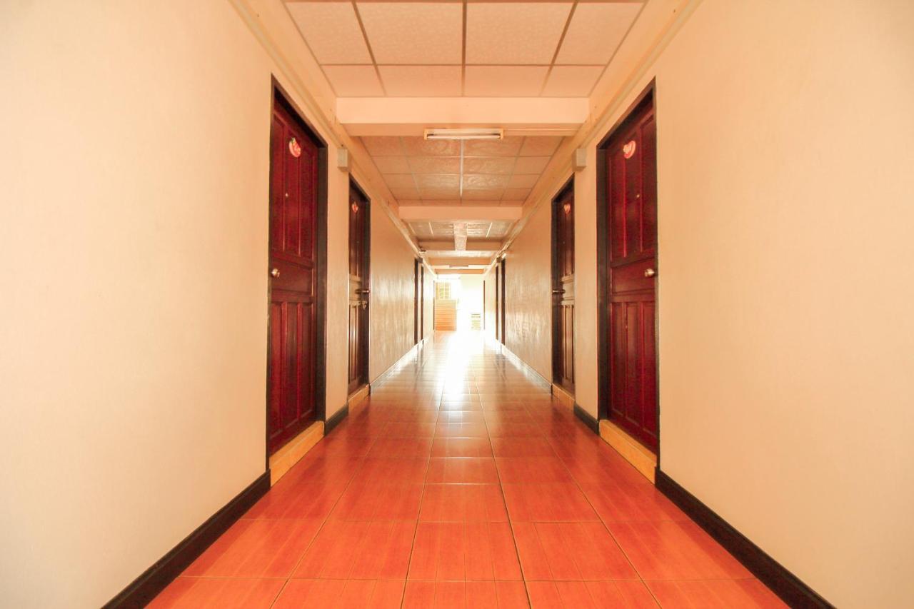 Oyo 376 Ok Airport Hotel 2*