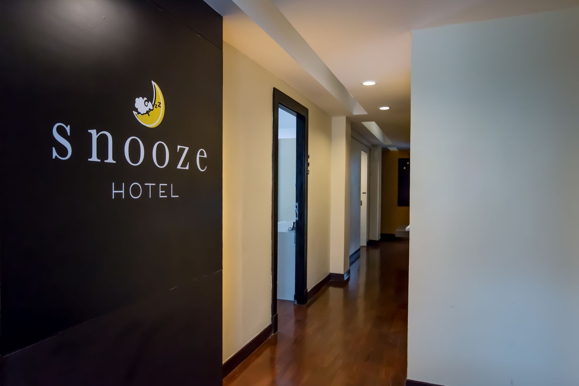 Hotel Snooze Thonglor Bangkok