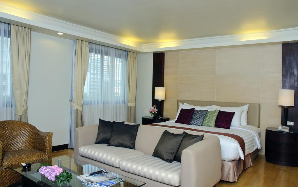 Radisson Chateau De 4*