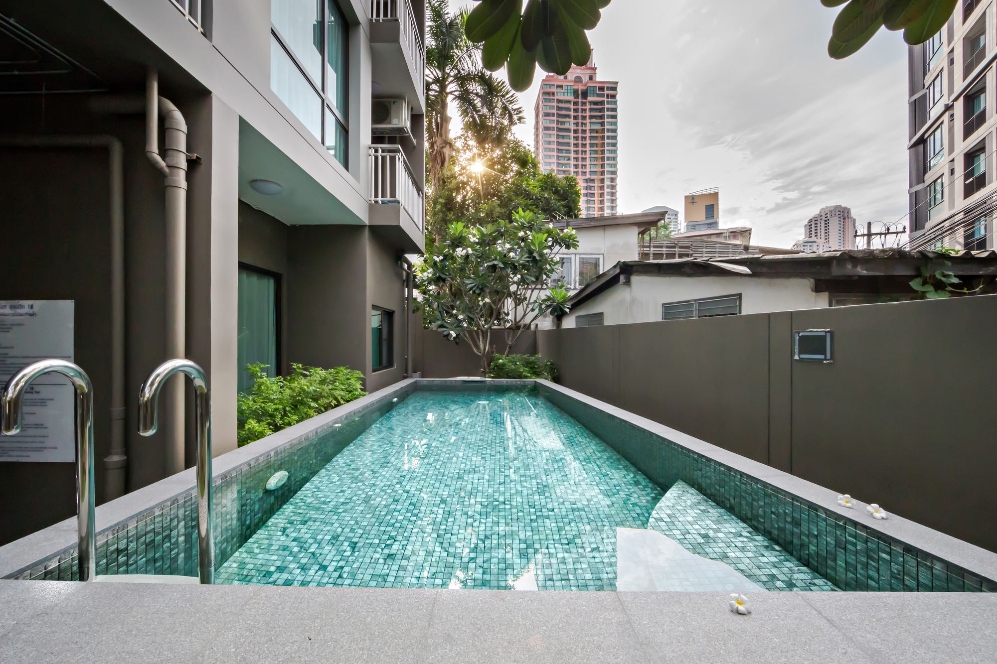 Like Sukhumvit 22