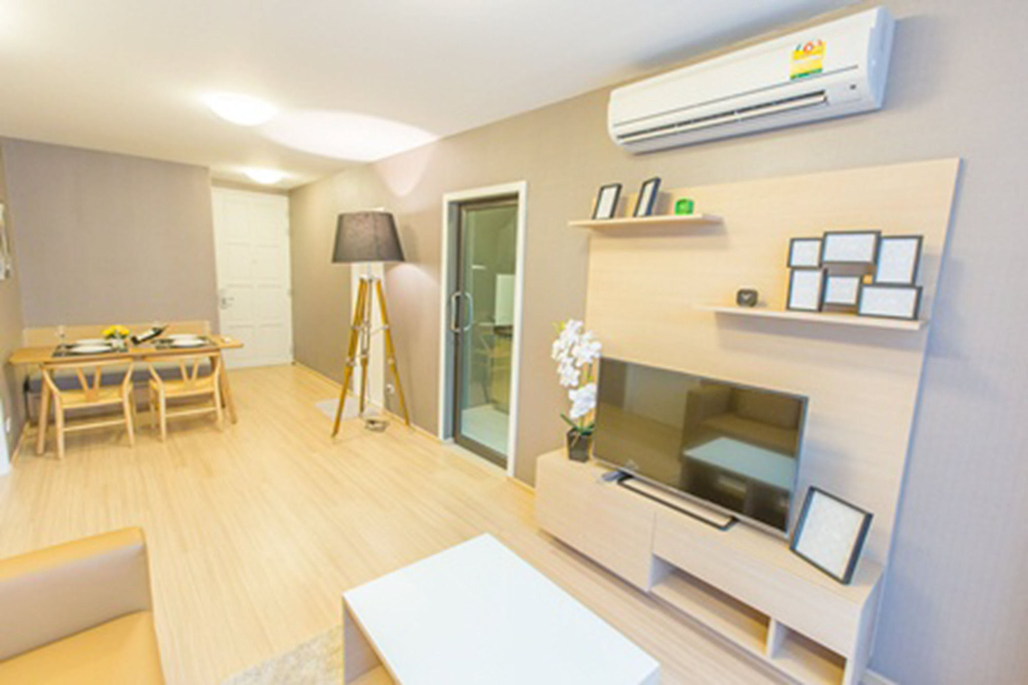 Like Sukhumvit 22 Aparthotel