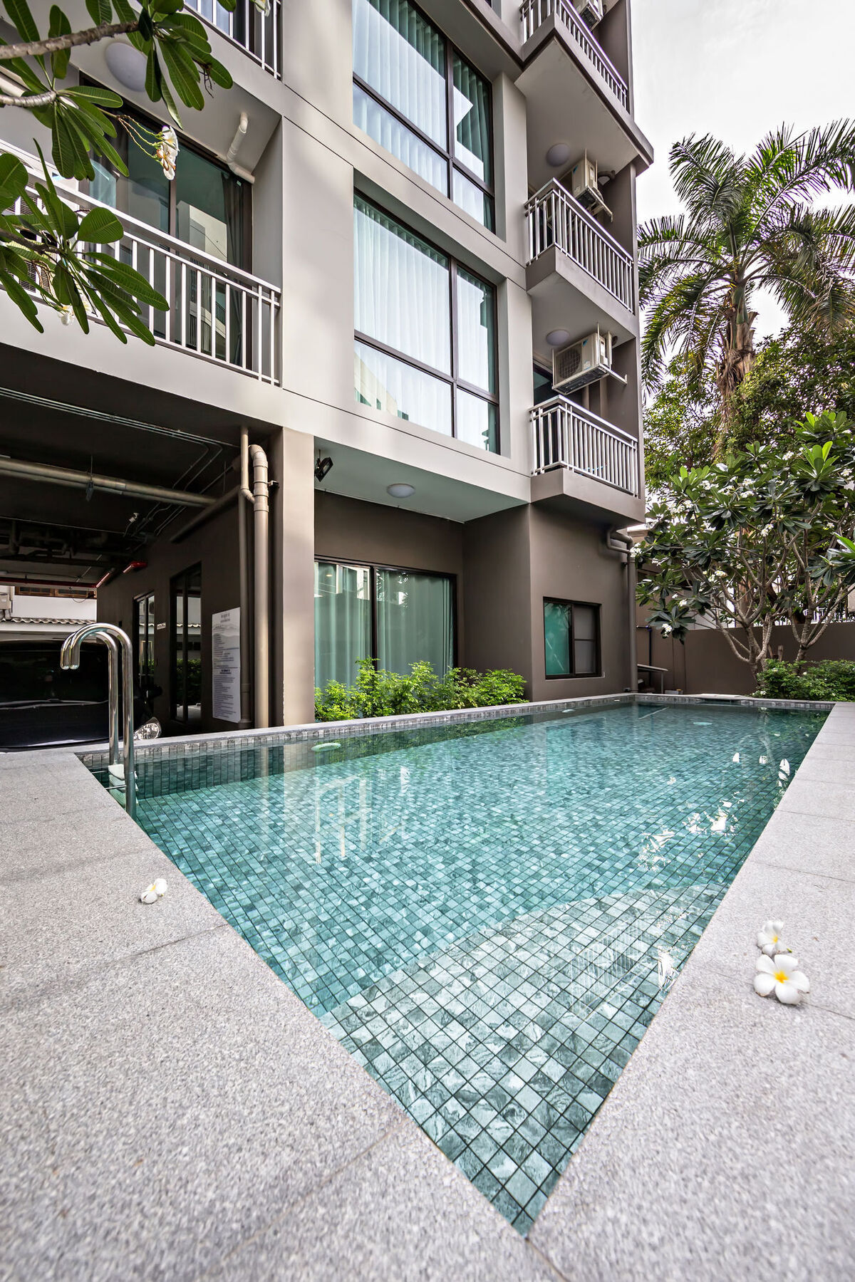 Like Sukhumvit 22 Bangkok