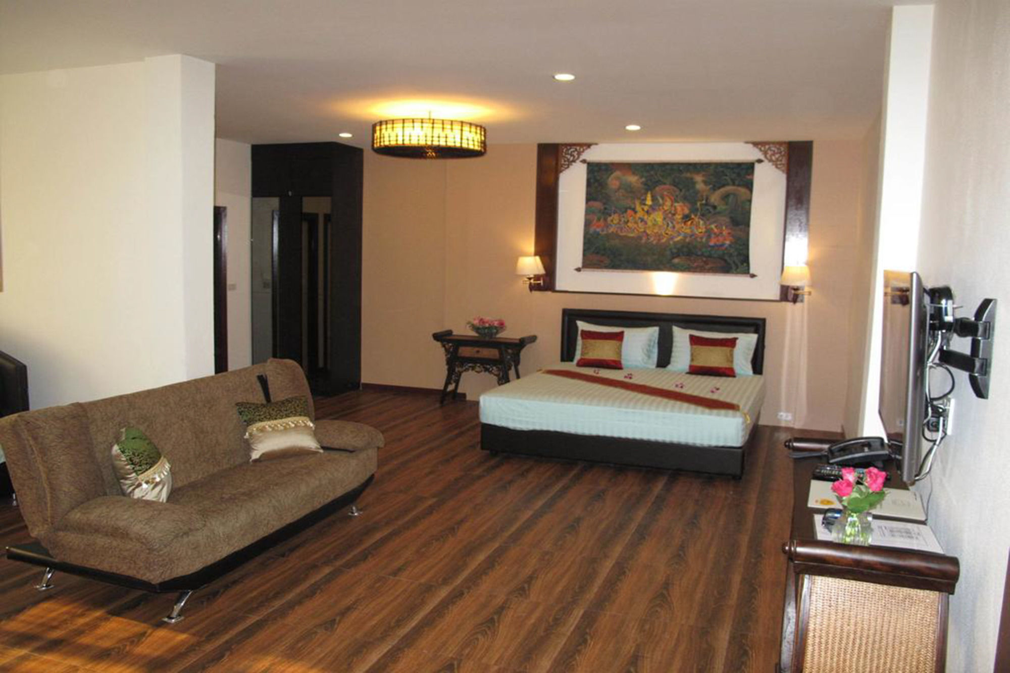 Qg Hotel 2*