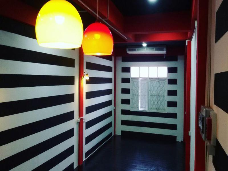 U Hostel