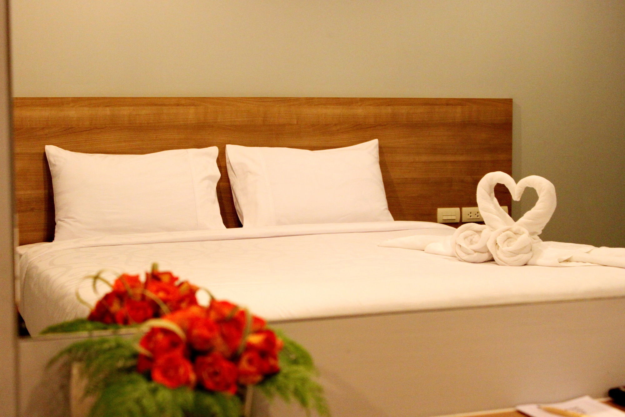 14 Hotel