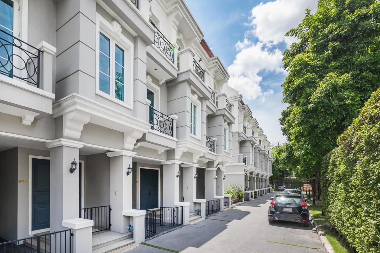 Miq Asoke808 - Asoke Bts - Garden Pool - 16 Pax Bangkok