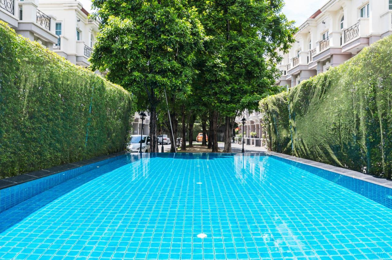 Miq Asoke808 - Asoke Bts - Garden Pool - 16 Pax *