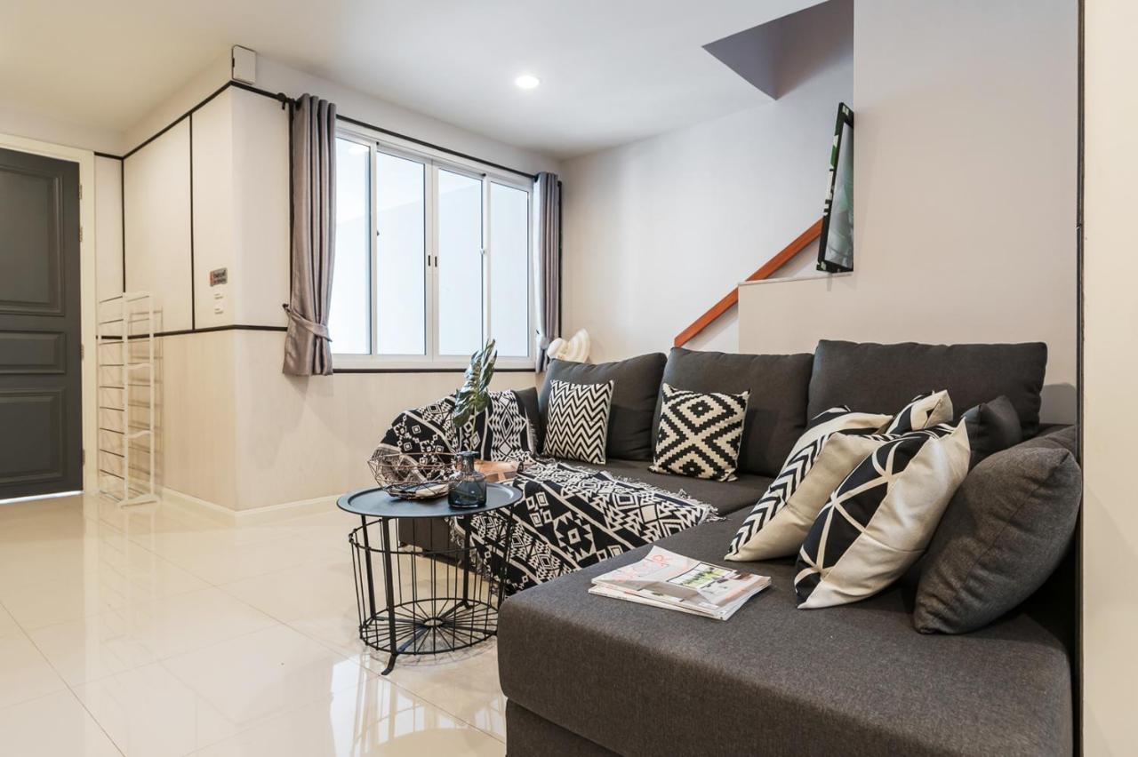 Villa Miq Asoke808 - Asoke Bts - Garden Pool - 16 Pax Bangkok