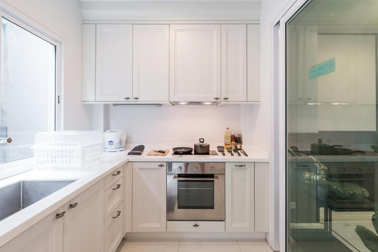 Villa Miq Asoke808 - Asoke Bts - Garden Pool - 16 Pax Bangkok