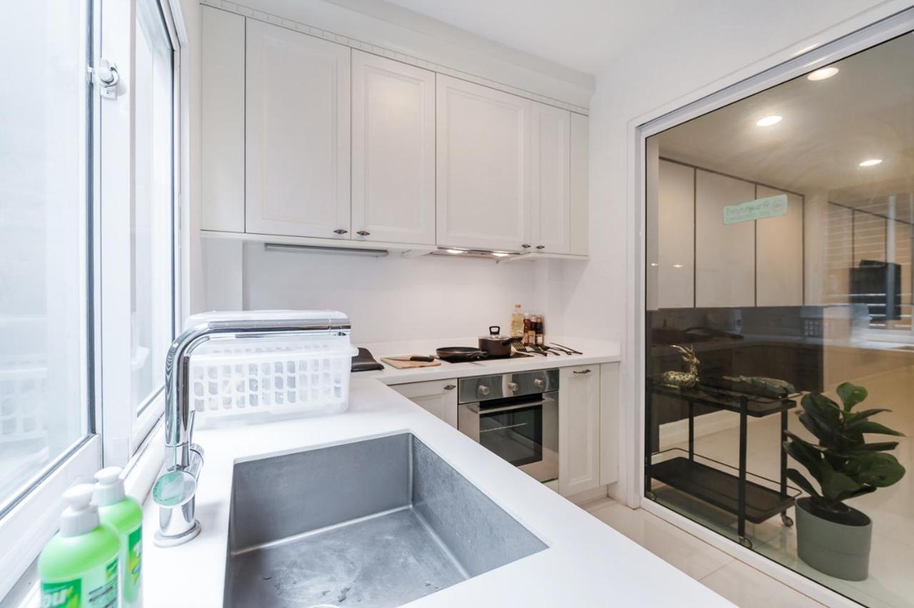 Miq Asoke808 - Asoke Bts - Garden Pool - 16 Pax Bangkok