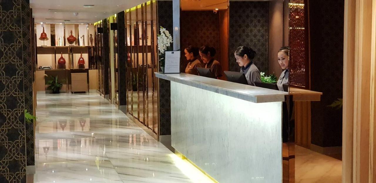 Bizotel Premier & Hotel