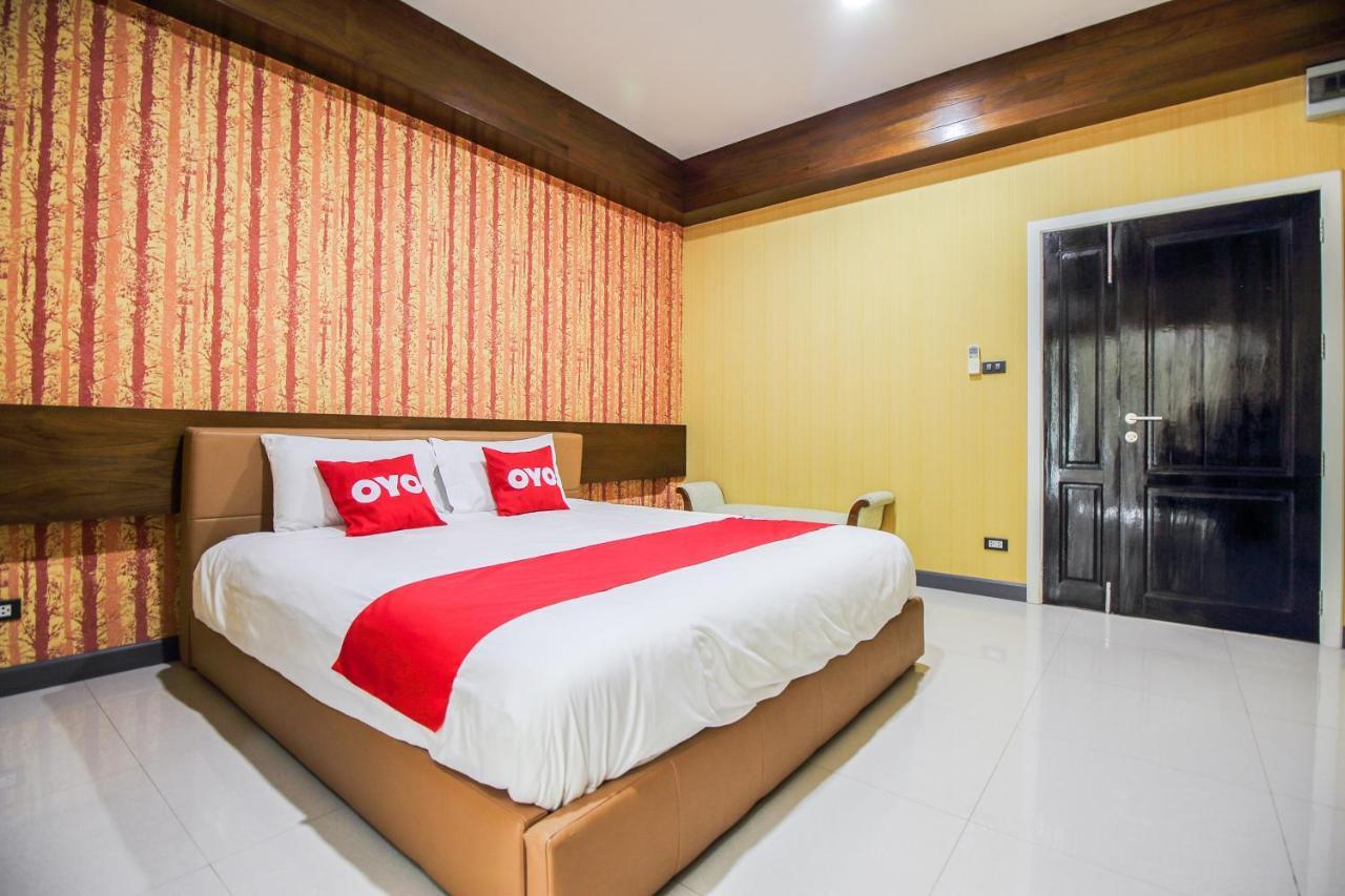 Oyo 387 Little Bangbon Hotel
