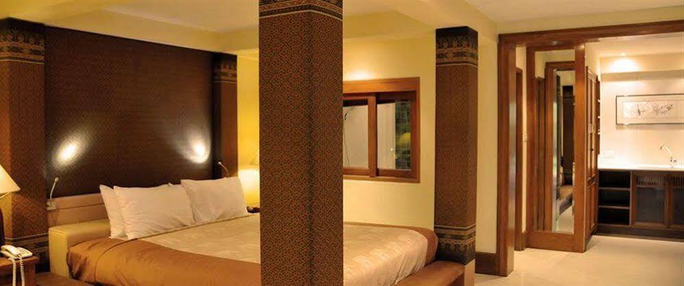 Hotel Chakrabongse 5*