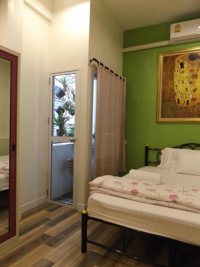 Ratti Guest house *
