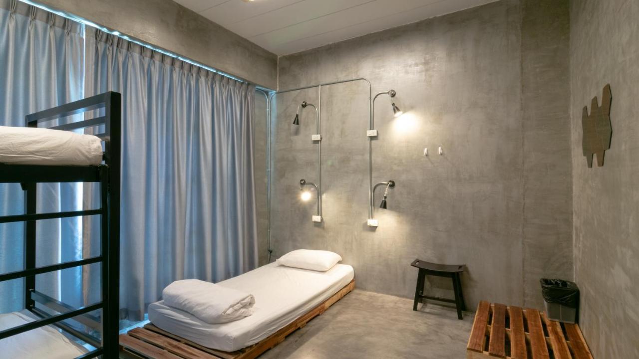 Urbanite Hostel Bangkok