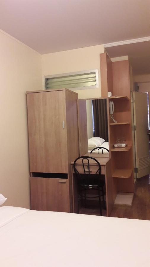 Hotel The Blooms 2*