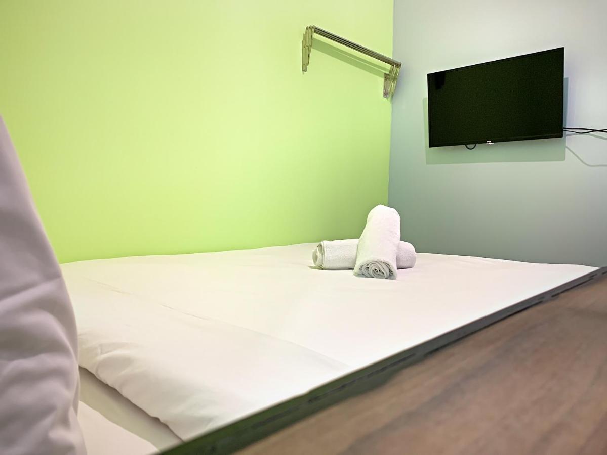 Wanderlust Hostel *