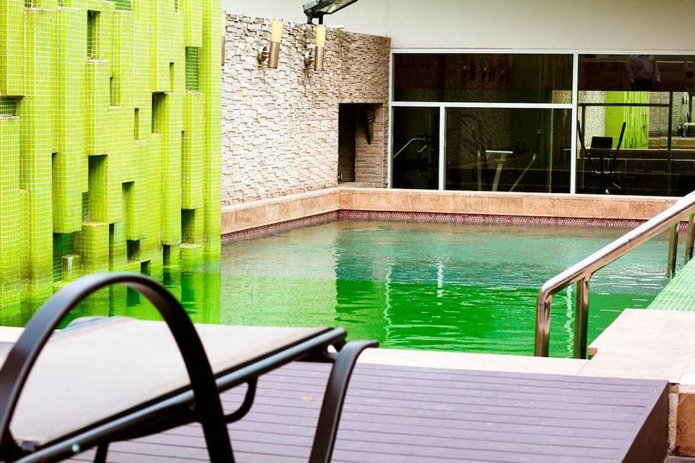 Citichic Sukhumvit 13 By Compass Hospitality - Newly Renovated