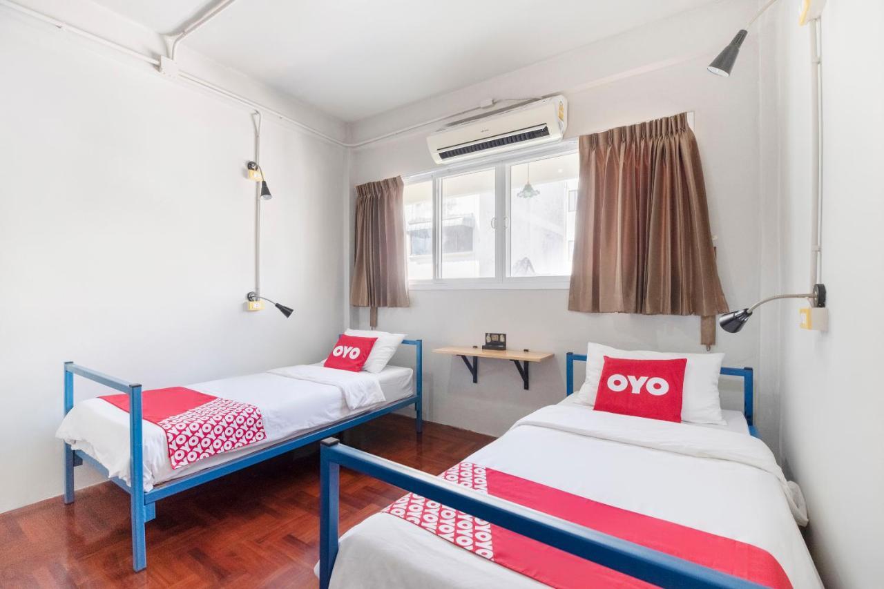 Check Hostel *